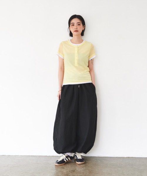FMiBL(ファミル)の「ハーフスリーブヘンリーネックトップス(Tシャツ/カットソー・レディース・イエロー/ブラウン/ブルー・FREE)」の21枚目の写真