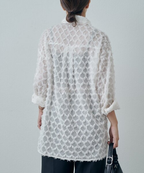 Lui's（ルイス）の「ジャガードシャーロリングブラウス（シャツ/ブラウス・レディース・オフホワイト/ブラック・FREE）」の16枚目の写真