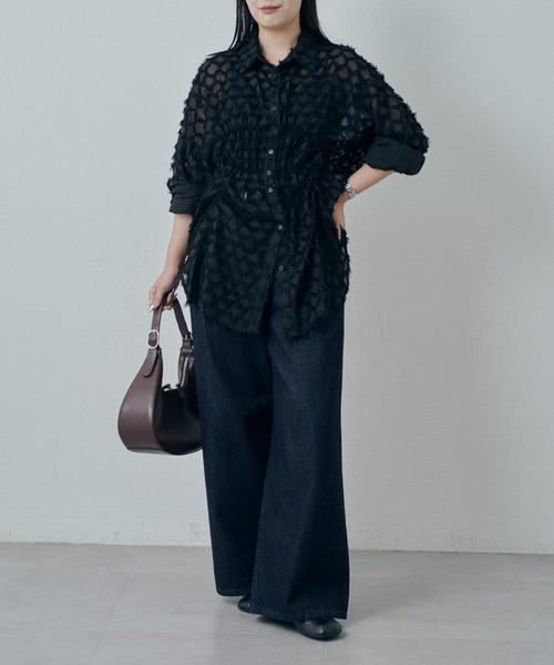 Lui's（ルイス）の「ジャガードシャーロリングブラウス（シャツ/ブラウス・レディース・オフホワイト/ブラック・FREE）」の6枚目の写真