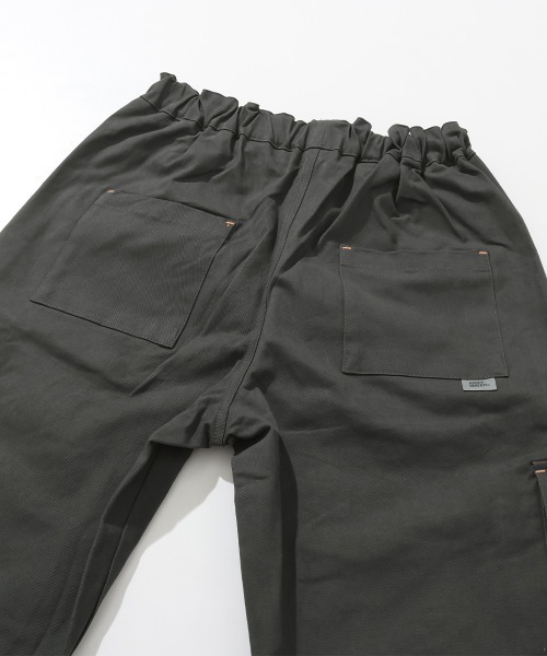 KRIFF MAYER Kid's Collection（クリフメイヤーキッズコレクション）の「綿カーゴジョガーパンツ（カーゴパンツ・キッズ・チャコール/ブラウン/ブラック/カーキ・120/130/140/150/160/170）」の19枚目の写真