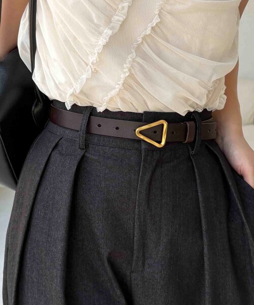 CAPRICIEUX LE'MAGE(カプリシューレマージュ)の「トライアングルバックルベルト(ベルト・レディース・ブラック/ブラウン・FREE)」の10枚目の写真