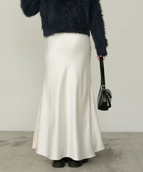 Cherir Mignon（シェリルミニョン）の「【Cherir Mignon】- Silhouette Couture -レーススリットサテンロングスカート（スカート・レディース・ブラック/ホワイト・S/M）」の8枚目の写真