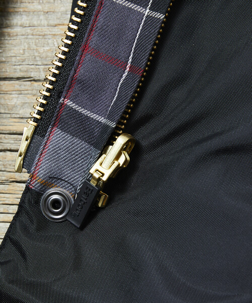 FREAK'S STORE（フリークスストア）の「Barbour | FREAK'S STORE/バブアー 別注 BEDALE OS SLEEVE/別注 ビデイル オーバーサイズ スリーブ/ジャケット（カバーオール・レディース・ブラック/ワイン/オリーブ/ブラウン/チャコール/ベージュ・34/36/38）」の16枚目の写真