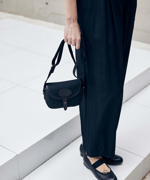 BRADY（ブレディー）の「Brady | COLNE MINI（ショルダーバッグ・レディース・カーキ/ブラック・ONE）」の5枚目の写真