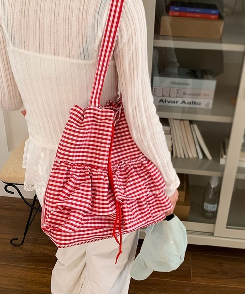 Ressaca（レサーカ）の「ギンガムチェックフリル巾着トートバッグ（トートバッグ・レディース・ブルー/ピンク/レッド/ブラック・FREE）」の12枚目の写真
