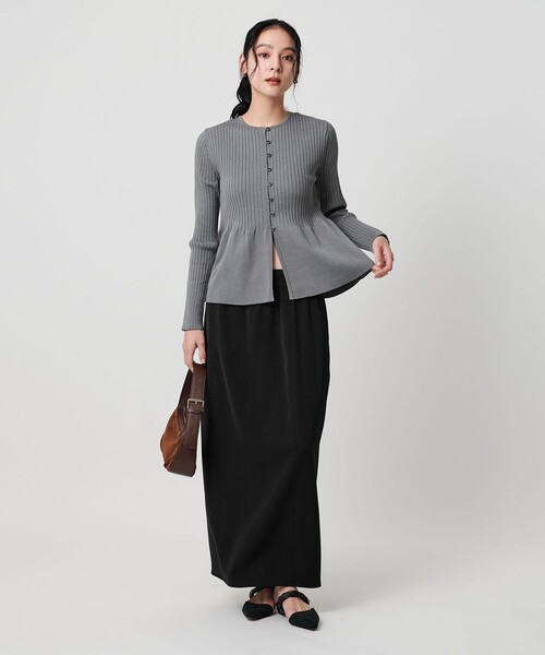 BEAUTY&YOUTH UNITED ARROWS（ビューティーアンドユースユナイテッドアローズ）の「【WEB限定 Wardrobe DAILY MINIMAL】ペプラム2WAY リブニットプルオーバー ウォッシャブル（ニット/セーター・レディース・オフホワイト/ブラック/ダークグレー/ダークブラウン・FREE）」の18枚目の写真