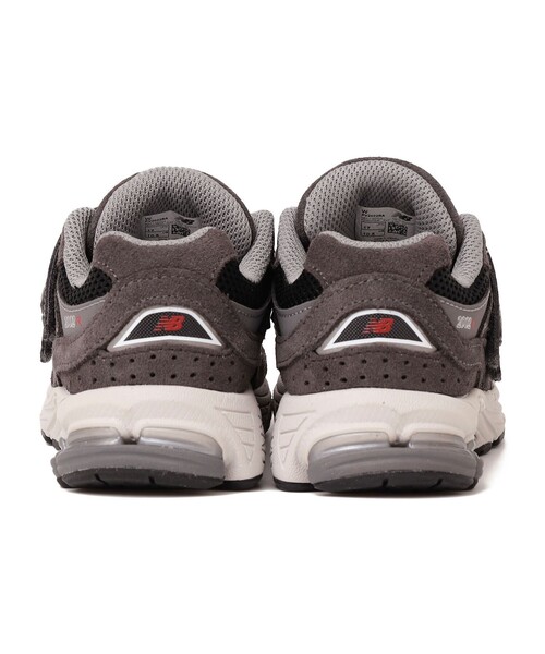 New Balance:PV2002 スニーカー（スニーカー）｜New Balance