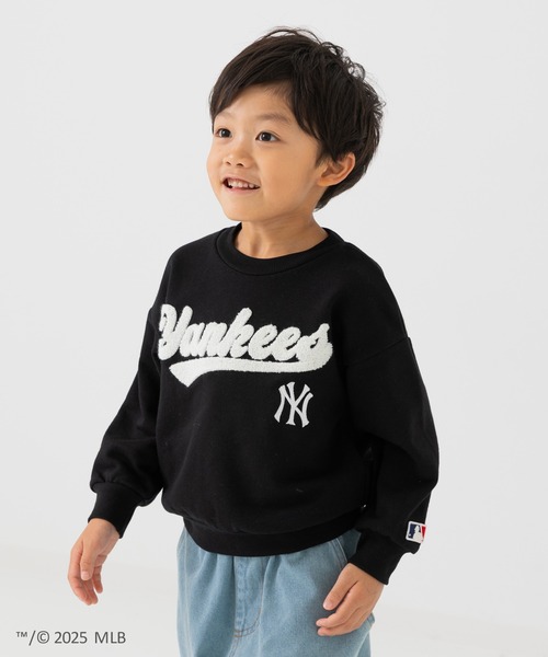 MLB(メジャーリーグベースボール)の「〈MLB〉ワイドシルエット サガラ刺繍ロゴ 裏毛トレーナー(スウェット・キッズ・ブラック/ブラウン/ホワイト・90cm/110cm/100cm/120cm/130cm/140cm/150cm/160cm)」の1枚目の写真