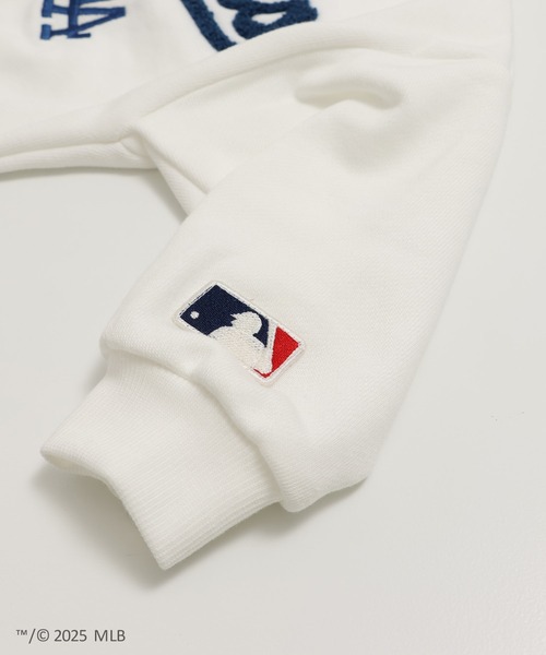 MLB(メジャーリーグベースボール)の「〈MLB〉ワイドシルエット サガラ刺繍ロゴ 裏毛トレーナー(スウェット・キッズ・ブラック/ブラウン/ホワイト・90cm/110cm/100cm/120cm/130cm/140cm/150cm/160cm)」の7枚目の写真