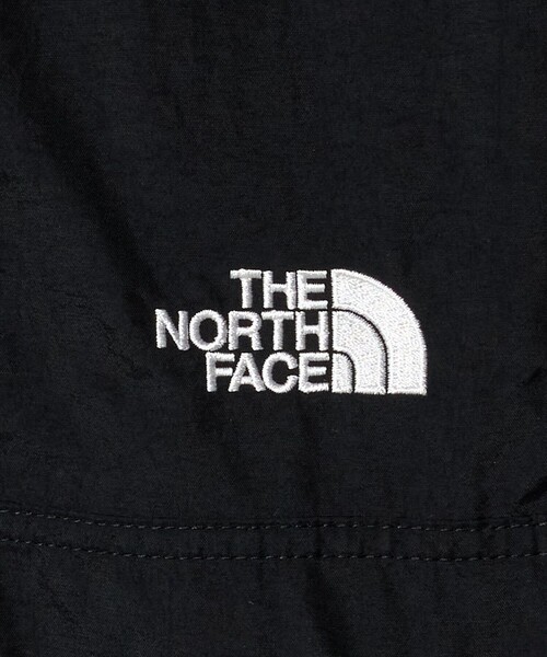 THE NORTH FACE（ザノースフェイス）の「＜THE NORTH FACE＞コンパクトジャケット（その他アウター・レディース・オフホワイト/ブラック・L）」の11枚目の写真