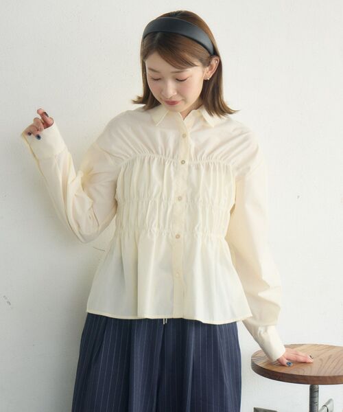 RETRO GIRL（レトロガール）の「シャーリングペプラムSH（シャツ/ブラウス・レディース・ブルー系その他/ホワイト/ダークブラウン・FREE）」の8枚目の写真