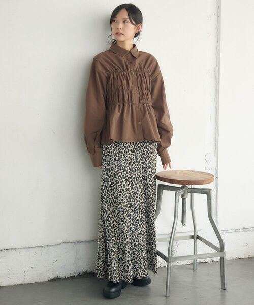 RETRO GIRL（レトロガール）の「シャーリングペプラムSH（シャツ/ブラウス・レディース・ブルー系その他/ホワイト/ダークブラウン・FREE）」の11枚目の写真