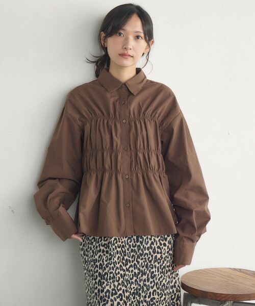 RETRO GIRL（レトロガール）の「シャーリングペプラムSH（シャツ/ブラウス・レディース・ブルー系その他/ホワイト/ダークブラウン・FREE）」の15枚目の写真