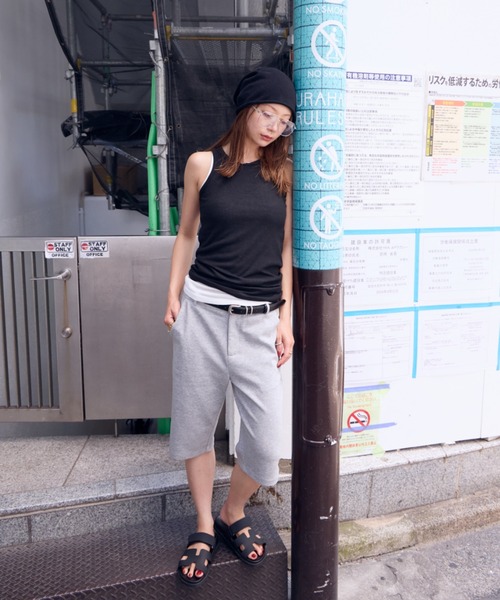 HANNE（アン）の「スリットヘムカプリパンツ（その他パンツ・レディース・グレー/ブラック・SMALL/MEDIUM）」の20枚目の写真