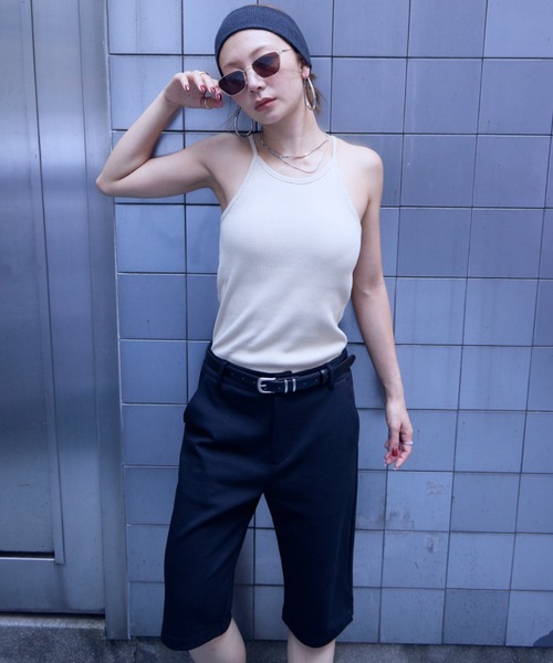 HANNE（アン）の「スリットヘムカプリパンツ（その他パンツ・レディース・グレー/ブラック・SMALL/MEDIUM）」の13枚目の写真