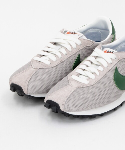 NIKE（ナイキ）の「限定展開 NIKE/ナイキ ナイキ LD-1000[24.0cm～24.5cm展開]（スニーカー・レディース・ブラック/ホワイト/グレー・24.5cm/24.0cm）」の5枚目の写真
