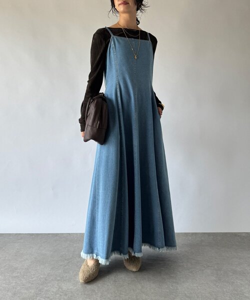 RIVE DROITE（リヴドロワ）の「【ハンサムな印象に】デニムキャミワンピース（ワンピース・レディース・サックスブルー・36/38）」の16枚目の写真