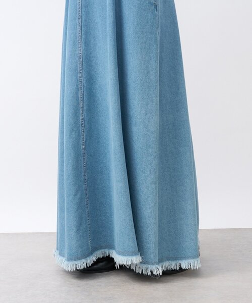 RIVE DROITE（リヴドロワ）の「【ハンサムな印象に】デニムキャミワンピース（ワンピース・レディース・サックスブルー・36/38）」の3枚目の写真