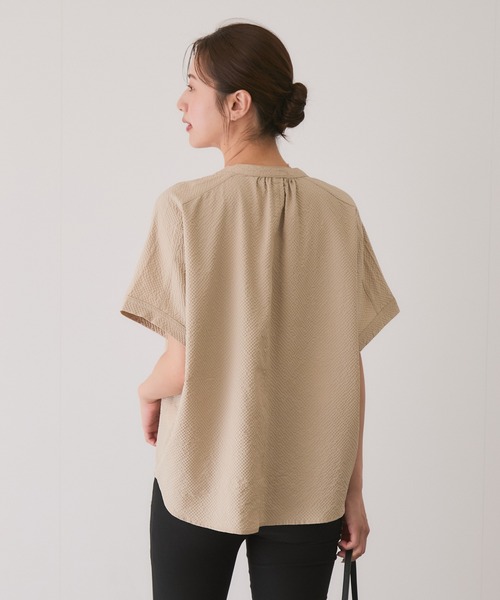 Jayro(ジャイロ)の「ソフトワッシャーブラウス(シャツ/ブラウス・レディース・ブラック/ベージュ/グリーン系その他・38)」の15枚目の写真