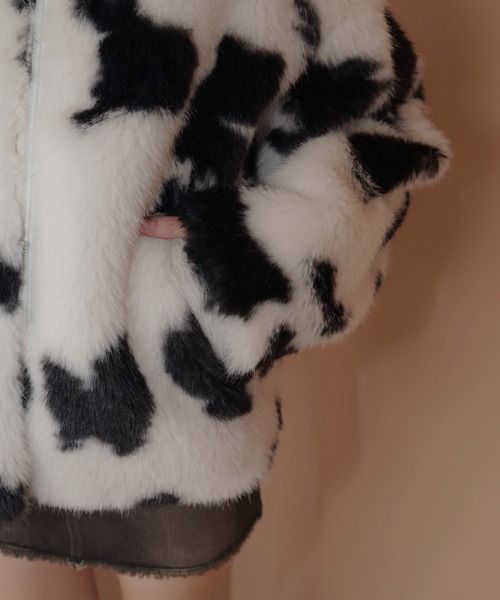 カウ柄フェイクファーダブルジップジャケット（ブルゾン）｜Mili