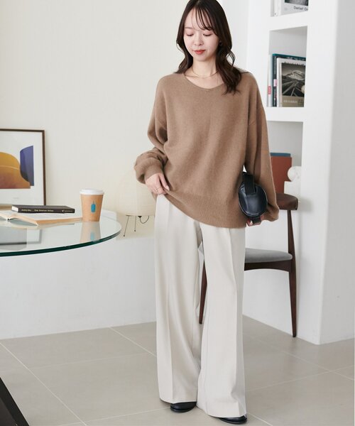 DISCOAT(ディスコート)の「【手洗い可能/優しい肌触り】フォックスブレンドVネックプルオーバー(ニット/セーター・レディース・ベージュ/ネイビー/ピンク/チャコールグレー・FREE)」の5枚目の写真