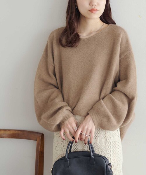 DISCOAT(ディスコート)の「【手洗い可能/優しい肌触り】フォックスブレンドVネックプルオーバー(ニット/セーター・レディース・ベージュ/ネイビー/ピンク/チャコールグレー・FREE)」の8枚目の写真