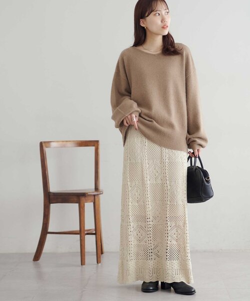 DISCOAT(ディスコート)の「【手洗い可能/優しい肌触り】フォックスブレンドVネックプルオーバー(ニット/セーター・レディース・ベージュ/ネイビー/ピンク/チャコールグレー・FREE)」の10枚目の写真