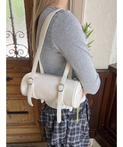 PHILLY(フィリー)の「ラウンドデザインバッグ(ショルダーバッグ・レディース・アイボリー/ブラック・FREE)」の2枚目の写真