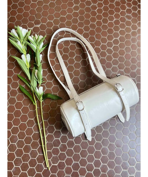 PHILLY(フィリー)の「ラウンドデザインバッグ(ショルダーバッグ・レディース・アイボリー/ブラック・FREE)」の8枚目の写真