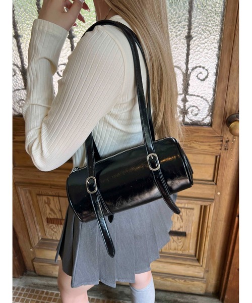 PHILLY(フィリー)の「ラウンドデザインバッグ(ショルダーバッグ・レディース・アイボリー/ブラック・FREE)」の4枚目の写真