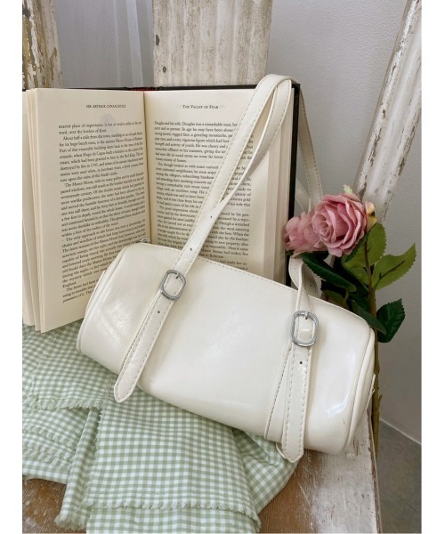 PHILLY(フィリー)の「ラウンドデザインバッグ(ショルダーバッグ・レディース・アイボリー/ブラック・FREE)」の10枚目の写真