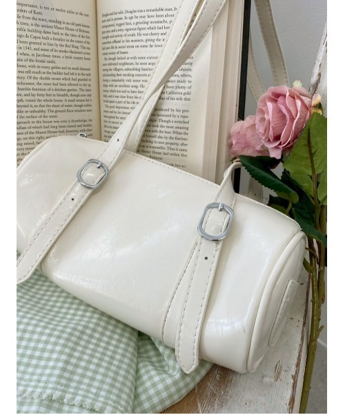 PHILLY(フィリー)の「ラウンドデザインバッグ(ショルダーバッグ・レディース・アイボリー/ブラック・FREE)」の11枚目の写真