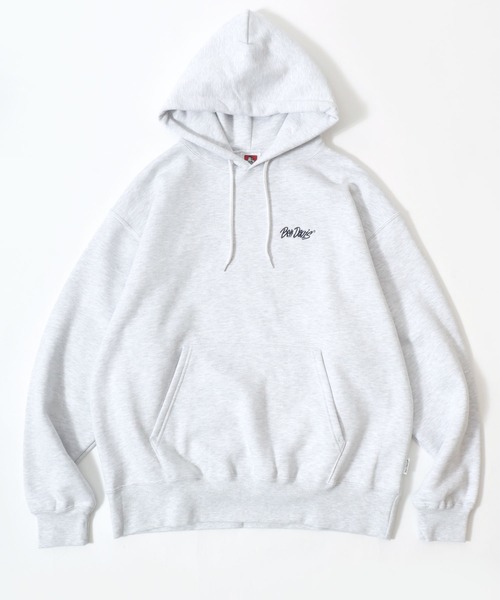 BEN DAVIS(ベンデイビス)の「BEN DAVIS/ベンデイビス HEAVY SWEAT HOODIE/オーバーサイズ 裏起毛 ロゴ ワンポイント刺繍 スウェット パーカー フーディー/レディース メンズ(パーカー・メンズ・アッシュグレー/ダークグリーン/グレイッシュブルー/ブラック/バーガンディー・L/XL/M)」の2枚目の写真