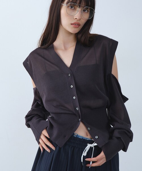 CODE A(コードエー)の「multiway knit cardigan(カーディガン/ボレロ・レディース・オフホワイト/チャコールグレー/ピンク・00)」の1枚目の写真