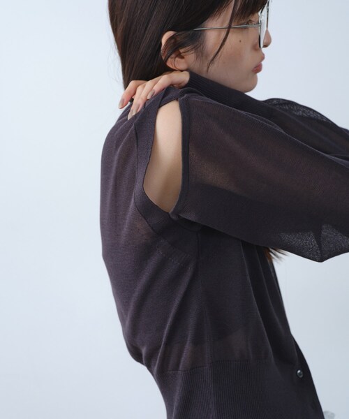 CODE A(コードエー)の「multiway knit cardigan(カーディガン/ボレロ・レディース・オフホワイト/チャコールグレー/ピンク・00)」の9枚目の写真