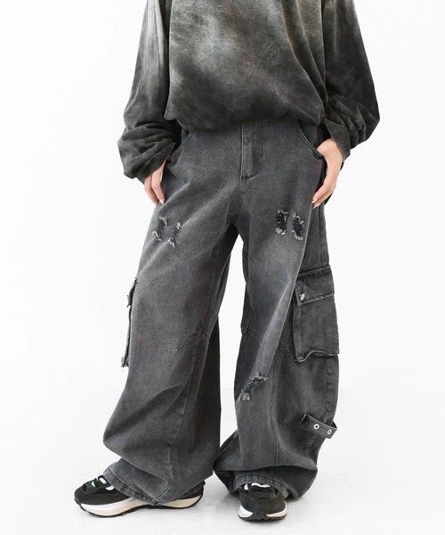 minsobi（ミンソビ）の「カーブフィットワイドデニムカーゴ（デニムパンツ・メンズ・ブラック・FREE）」の9枚目の写真