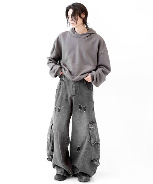 minsobi（ミンソビ）の「カーブフィットワイドデニムカーゴ（デニムパンツ・メンズ・ブラック・FREE）」の11枚目の写真