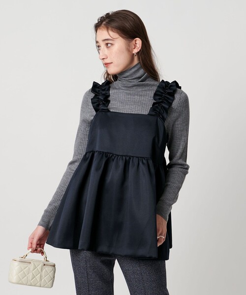 UNITED ARROWS（ユナイテッドアローズ）の「ギャザー サテン キャミソール ‐ウォッシャブル‐（キャミソール・レディース・ブラック/ネイビー・FREE）」の22枚目の写真