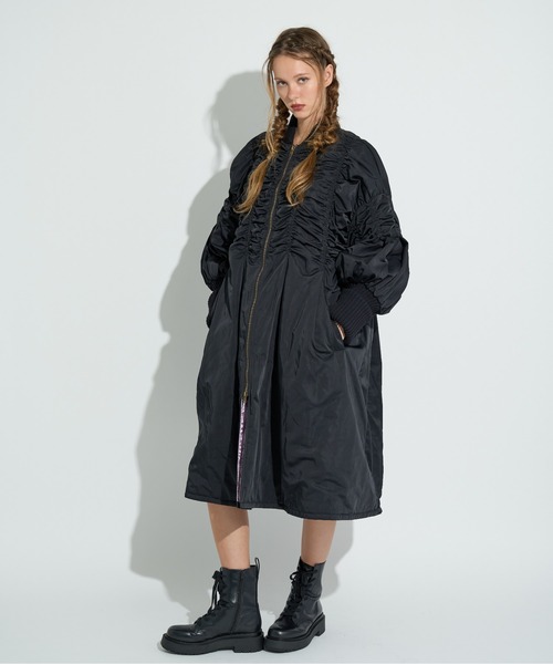 ANNA SUI NYC（アナ スイ エヌ ワイ シー）の「ロングMA-1コート（MA-1・レディース・カーキ/ブラック・FREE）」の8枚目の写真