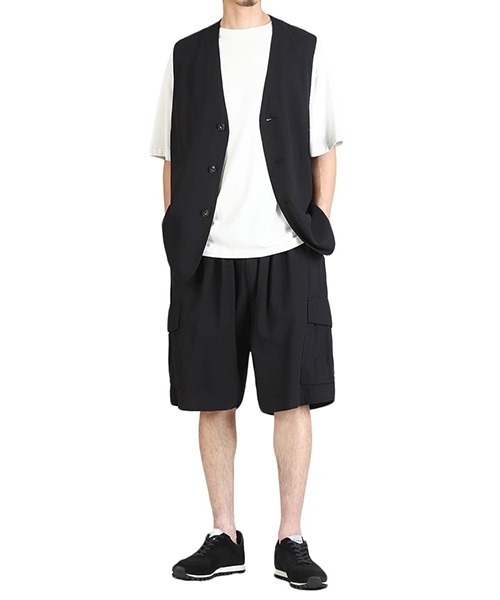 GOLD（ゴールド）の「GOLD / ゴールド：COTTON / SILK DUCK EASY CARGO SHORTS：25A-GL52511[MUS]（カーゴパンツ・メンズ・ブラック・S）」の10枚目の写真