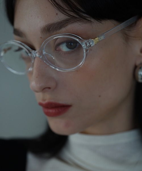 NUEF (ヌエフ)の「オーバル型|カラーレンズ|トレンド|紫外線対策|UVカット|サングラス|NUEF|(サングラス・レディース・ブラック/ブラウン/クリアブラック/グレー/グレー系その他・FREE)」の21枚目の写真