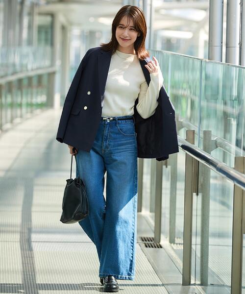 SHOO・LA・RUE（シューラルー）の「【絶妙なゆるピタ/洗濯機可】ちくちくしにくい リブハイネックやわらかニット（ニット/セーター・レディース・オフホワイト/ブラック/オレンジ/イエロー/ベージュ/ブルー・03/02/01/04）」の12枚目の写真