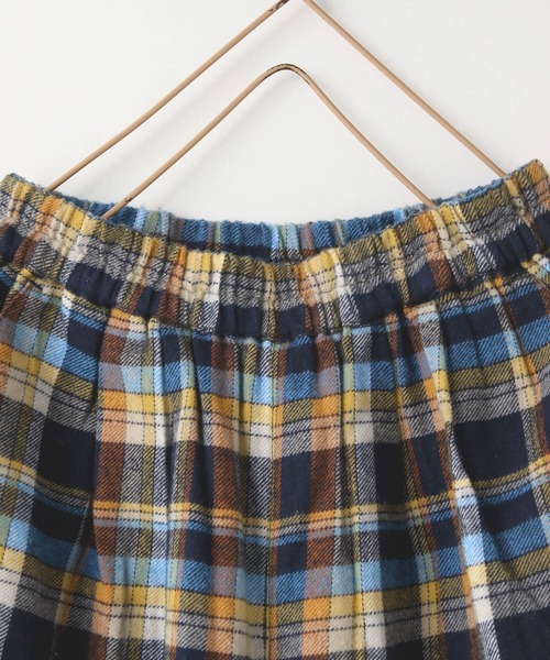 LOWRYS FARM（ローリーズファーム）の「INDIA IS BEAUTIFULチェックパンツ　 598233（その他パンツ・キッズ・ブルー/レッド・110cm/120cm/130cm/140cm/150cm）」の3枚目の写真
