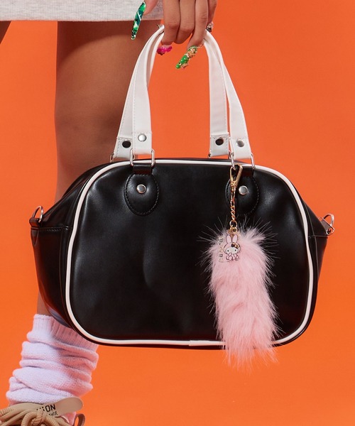 meJane(ミージェーン)の「HELLO KITTY×mejaneコラボ しっぽチャーム(チャーム・キッズ・ブルー/パープル/ブラウン系/ピンク/ホワイト・FREE)」の16枚目の写真