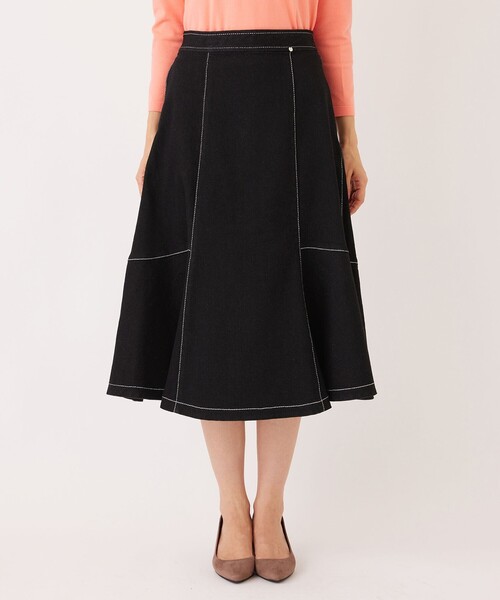 TO BE CHIC(トゥー ビー シック)の「ブラックデニム フレアスカート(スカート・レディース・ブラック・40/42)」の8枚目の写真