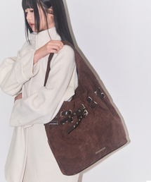 ILLIGO（イリゴ）の「Belted Suede Shoulder Bag Brown（ショルダーバッグ）」