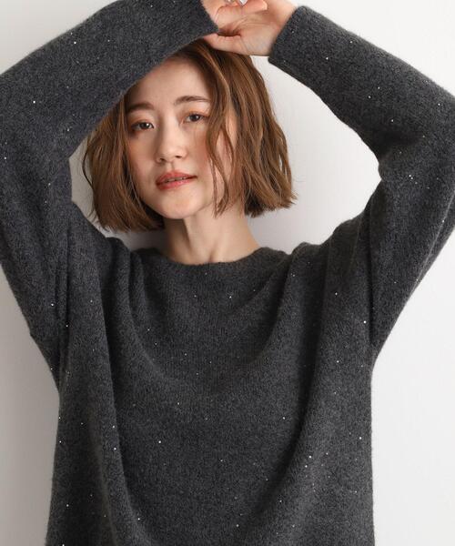 grove(グローブ)の「華やぎ冬ニット ミニスパンコールフェザーニット(ニット/セーター・レディース・チャコールグレー/ダークブラウン/オフホワイト/ベビーピンク・03/02/04/01/05)」の9枚目の写真