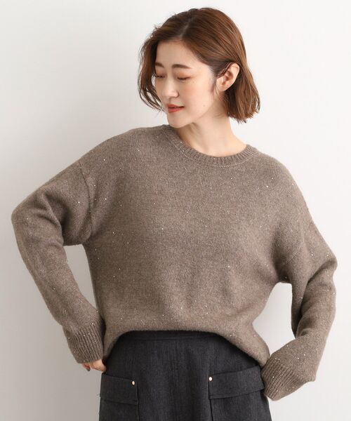 grove(グローブ)の「華やぎ冬ニット ミニスパンコールフェザーニット(ニット/セーター・レディース・チャコールグレー/ダークブラウン/オフホワイト/ベビーピンク・03/02/04/01/05)」の16枚目の写真