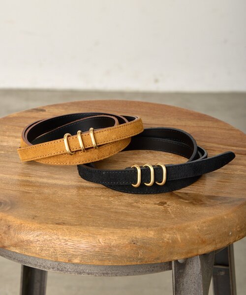 Jena espace merveilleux（ジェナ　エスパスメルヴェイユ）の「3連バックルスエードベルト（ベルト・レディース・ブラック/キャメル・FREE）」の4枚目の写真