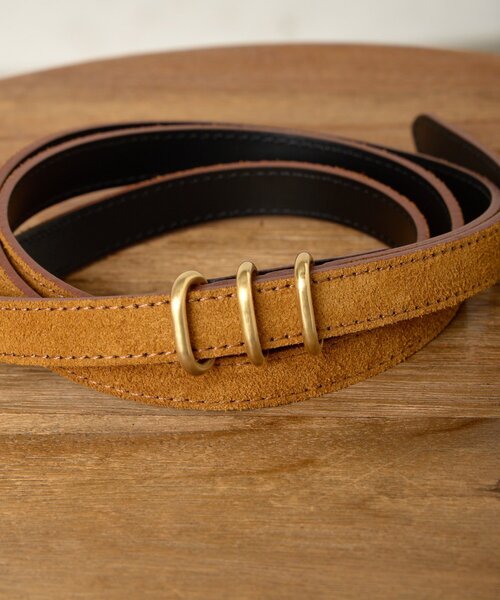 Jena espace merveilleux（ジェナ　エスパスメルヴェイユ）の「3連バックルスエードベルト（ベルト・レディース・ブラック/キャメル・FREE）」の7枚目の写真